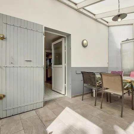 2 Bedroom Pet Friendly In Casa vacanze Rivedoux-Plage