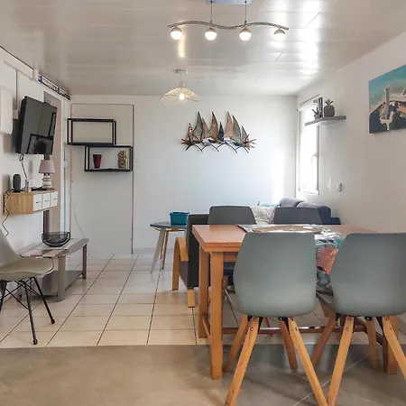 2 Bedroom Pet Friendly In Casa vacanze Rivedoux-Plage
